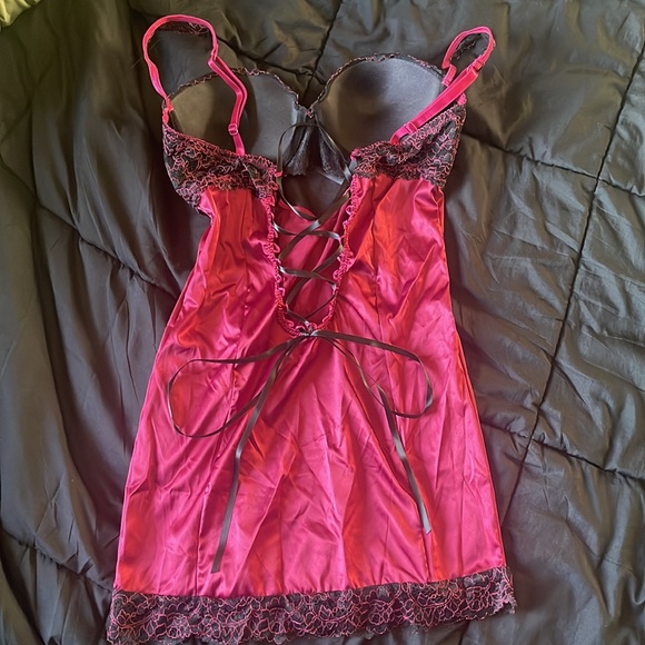 Cute satin slip. - Picture 3 of 3